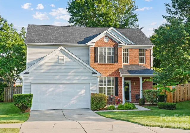 Photo 1 of Single family home for sale at 15926 Bubbling Branch Ln, Charlotte, NC 28273 | MLS# 4399403 | Listing updated on 2026-09-22