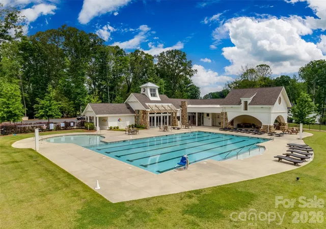 Homes for sale in Belmont, NC | 225 Lanyard Ln, Belmont, NC 28012 | MLS# 4399407