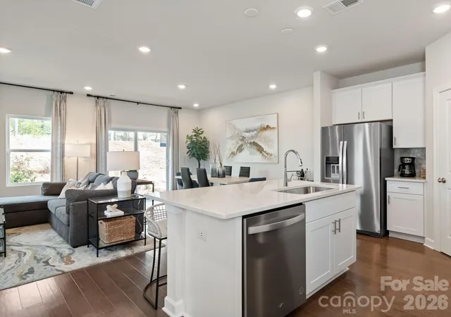 3rd image of 9040 Foggy Brook Loop, Charlotte, NC 28216 | MLS# 4399429