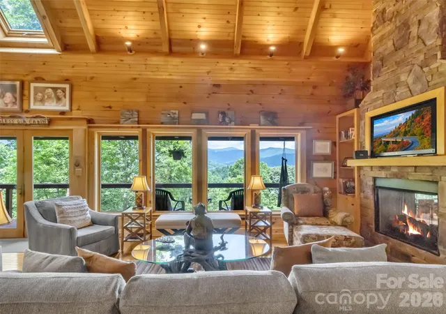 Photo 5 of Single family home for sale at 12 Signal Ridge, Sylva, NC 28779 | MLS# 4399435 | Listing updated on 2026-08-06