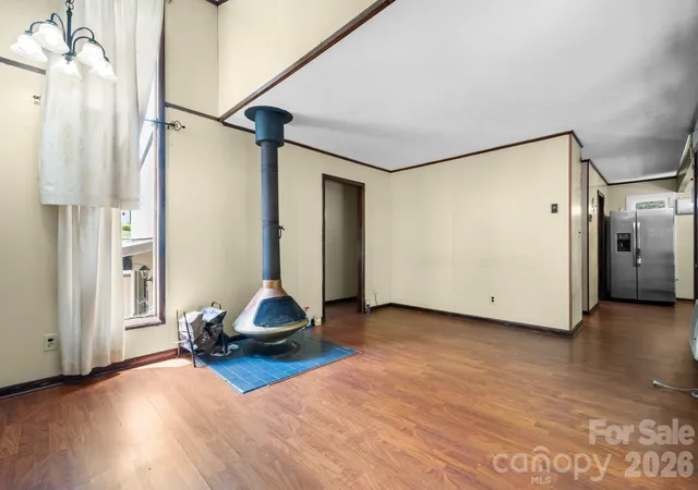 Photo 3 of Single family home for sale at 828 Manchester St Sw, Lenoir, NC 28645 | MLS# 4399438 | Listing updated on 2026-07-04