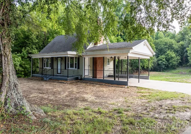 Photo 1 of Single family home for sale at 1002 Ramseur Rd, Bessemer City, NC 28016 | MLS# 4399447 | Listing updated on 2026-09-17