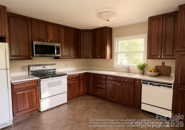 Photo 3 of Single family home for sale at 14 Valle Vista Dr, Asheville, NC 28804 | MLS# 4399451 | Listing updated on 2026-10-09