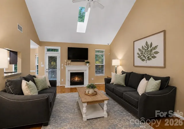 Photo 3 of Sale Pending at 6337 Lily Pad Ct, Charlotte, NC 28262 | MLS# 4399459 | Listing updated on 2026-08-28