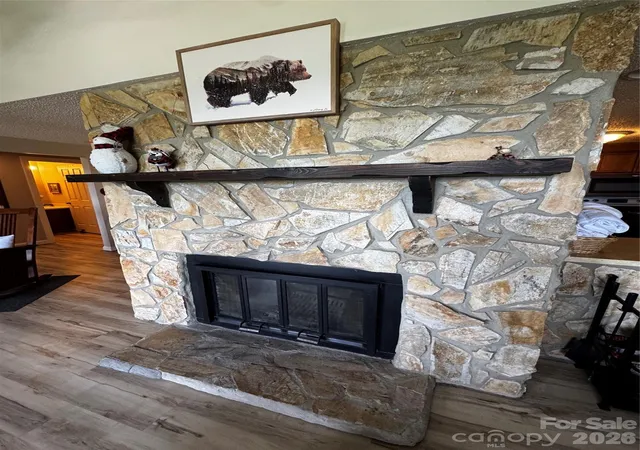 Photo 5 of Condo for sale at 303 Sugar Top Dr #2813, Sugar Mountain, NC 28604 | MLS# 4399461 | Listing updated on 2026-09-04