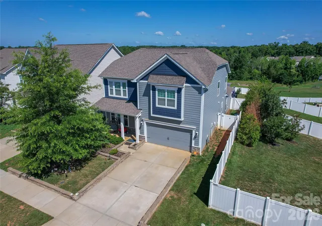 2nd image of 109 E Americana Dr, Mooresville, NC 28115 | MLS# 4399467