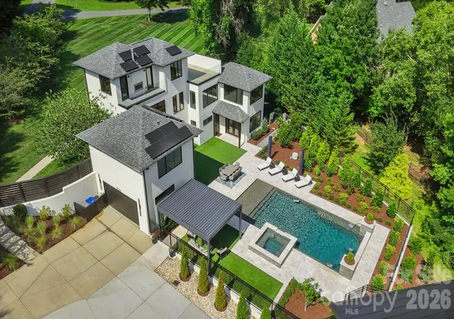 4th image of 1064 Greylyn Dr, Matthews, NC 28104 | MLS# 4399475