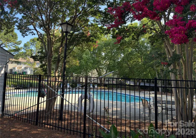 Homes for sale in Charlotte, NC | 3103 Summercroft Ln, Charlotte, NC 28269 | MLS# 4399477