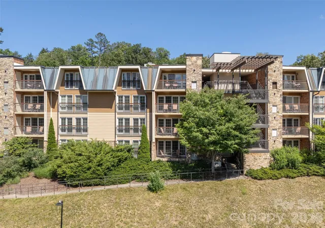 Homes for sale in Asheville, NC | 208 Bowling Park Rd #208, Asheville, NC 28803 | MLS# 4399478