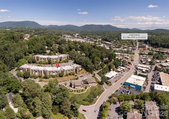 Homes for sale in Asheville, NC | 208 Bowling Park Road, Asheville, NC 28803 | Houzeo