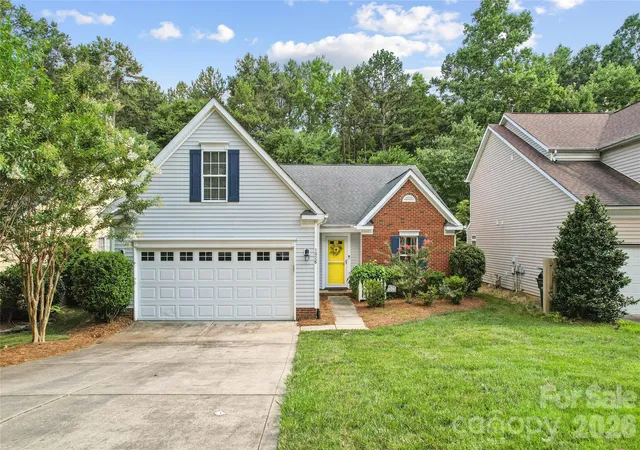 Homes for sale in Charlotte, NC | 1826 Wilburn Park Ln Nw, Charlotte, NC 28269 | MLS# 4399485