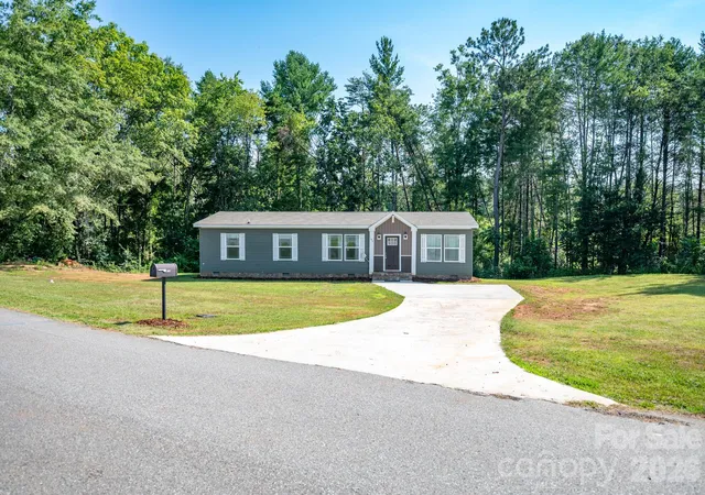 1st image of 164 Basin Trl, Rutherfordton, NC 28139 | MLS# 4399486