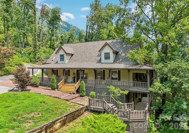 1st image of 950 Main St #4, Chimney Rock, NC 28720 | MLS# 4399509