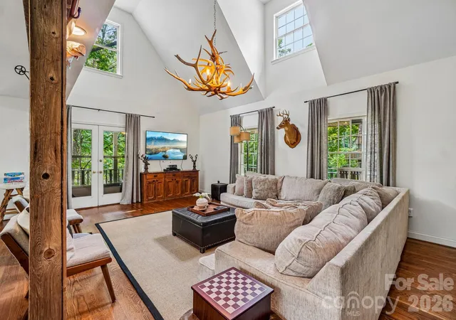 Photo 3 of Single family home for sale at 950 Main St #4, Chimney Rock, NC 28720 | MLS# 4399509 | Listing updated on 2026-09-27