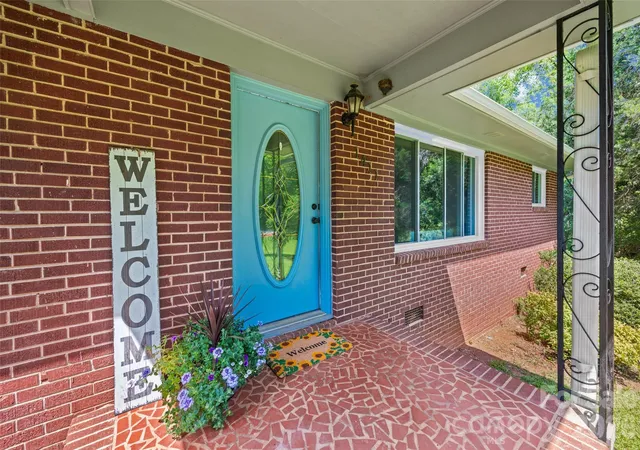 Homes for sale in Rock Hill, SC | 1411 Oakdale Rd, Rock Hill, SC 29730 | MLS# 4399512
