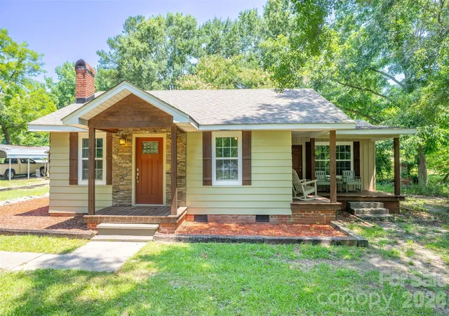 Homes for sale in Kershaw, SC | 7193 Kershaw Camden Hwy, Kershaw, SC 29067 | MLS# 4399543