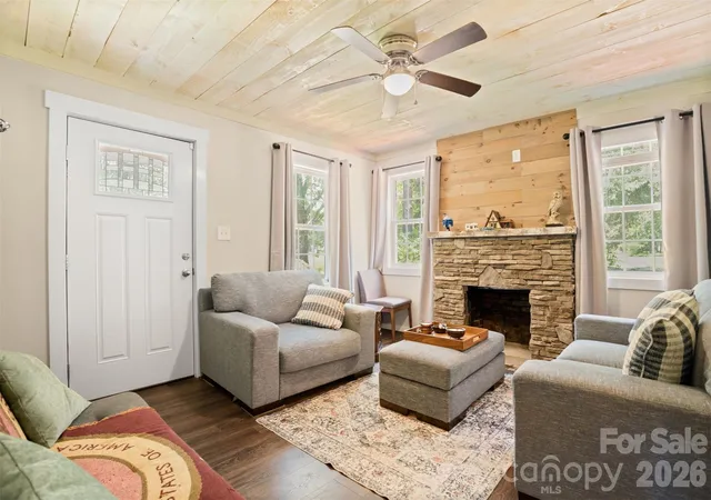 Homes for sale in Kershaw, SC | 7193 Kershaw Camden Hwy, Kershaw, SC 29067 | MLS# 4399543