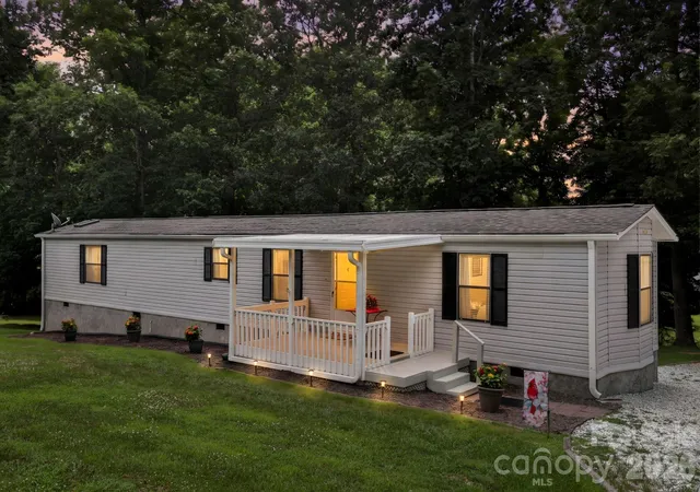Homes for sale in Asheville, NC | 229 Concord Rd, Asheville, NC 28803 | MLS# 4399549