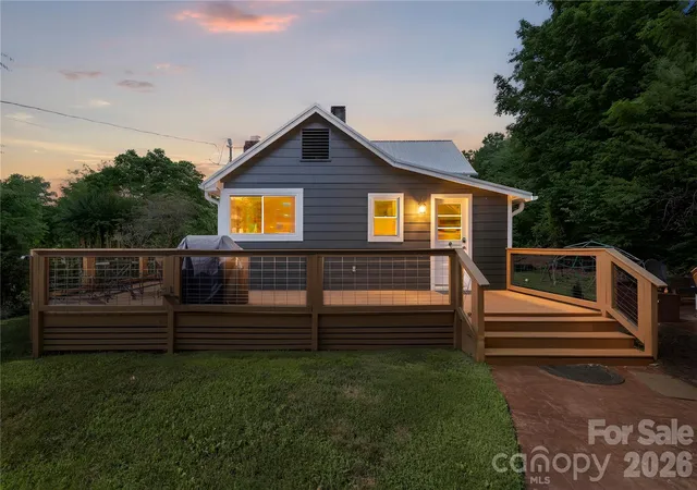 Homes for sale in Asheville, NC | 2252 Riceville Rd, Asheville, NC 28805 | MLS# 4399563