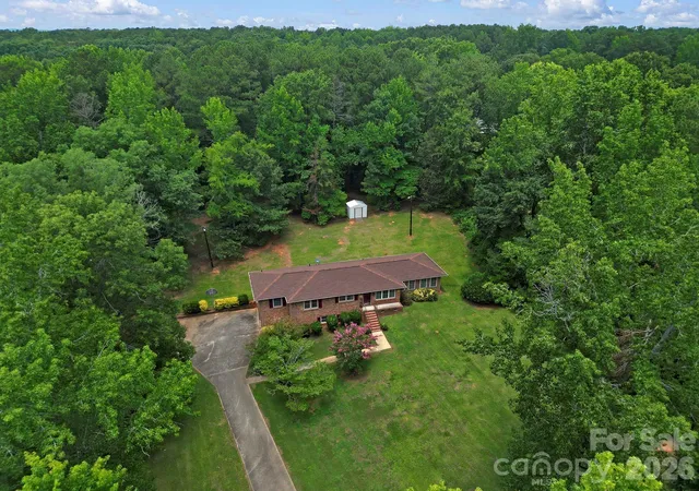 5th image of 2171 Emma Cir, Lancaster, SC 29720 | MLS# 4399588