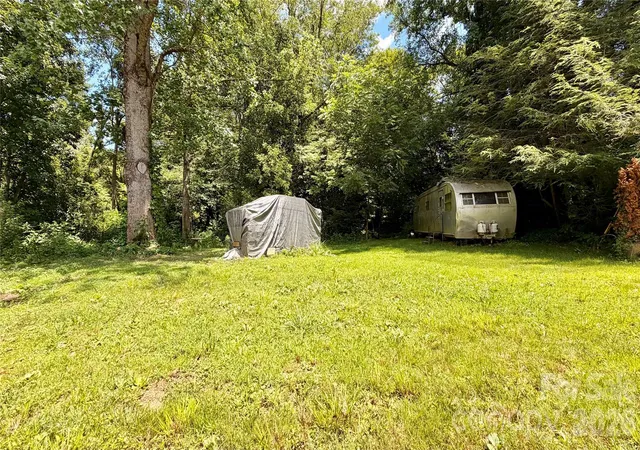 Homes for sale in Black Mountain, NC | 404 Blue Ridge Rd, Black Mountain, NC 28711 | MLS# 4399605