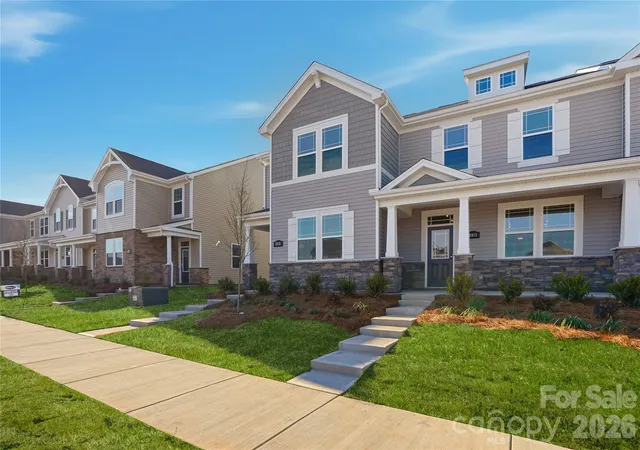Photo 1 of Townhouse for sale at 5205 Wyes Oak Ln, Charlotte, NC 28269 | MLS# 4399611 | Listing updated on 2026-08-30