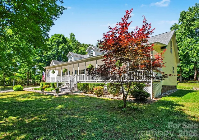 5th image of 915 Ostwalt Amity Rd, Statesville, NC 28677 | MLS# 4399624
