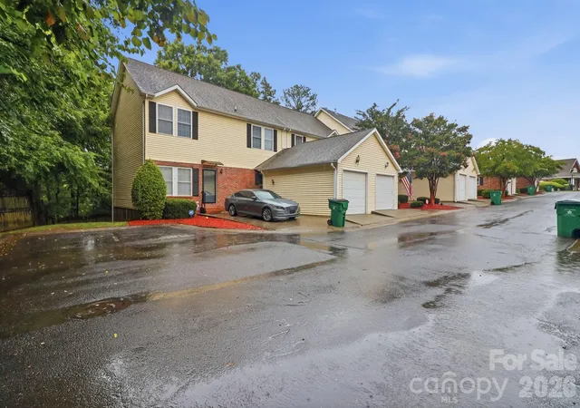 Photo 1 of Townhouse for sale at 4311 Laurel Hl Ln, Charlotte, NC 28217 | MLS# 4399635 | Listing updated on 2026-08-08