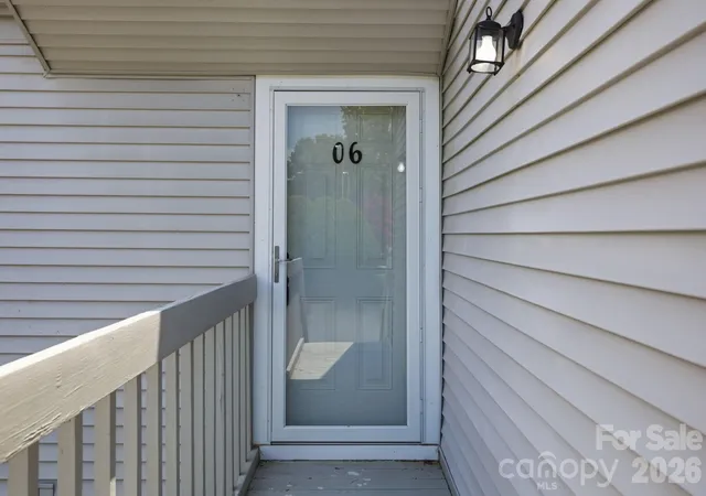 Photo 3 of Condo for sale at 1050 21st Avenue Nw #6, Hickory, NC 28601 | MLS# 4399644 | Listing updated on 2026-07-20