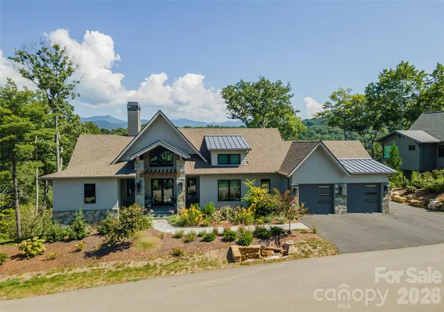 Photo 1 of Single family home for sale at 158 Riverbend Forest Dr, Asheville, NC 28805 | MLS# 4399646 | Listing updated on 2026-10-07