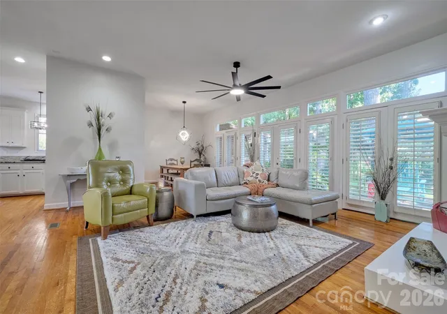 Photo 4 of Single family home for sale at 3 Mischief St, Clover, SC 29710 | MLS# 4399658 | Listing updated on 2026-08-28