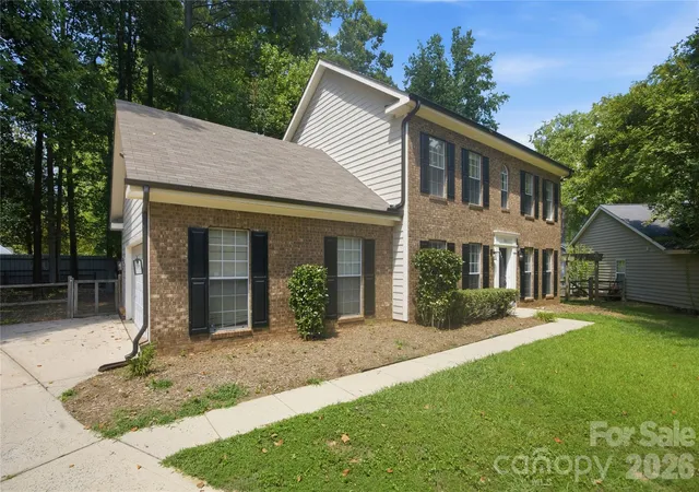 Photo 1 of Sale Pending at 8802 Tarpan Ct, Charlotte, NC 28216 | MLS# 4399661 | Listing updated on 2026-09-30