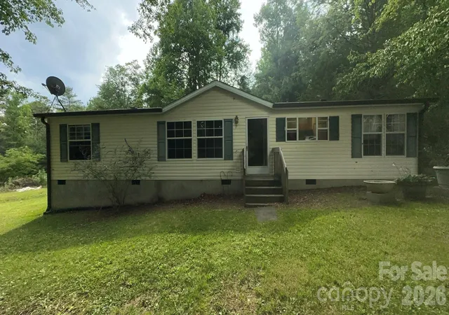 1st image of 294 E Lester Ln, Hendersonville, NC 28739 | MLS# 4399689