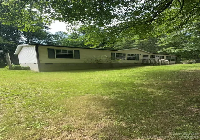 3rd image of 294 E Lester Ln, Hendersonville, NC 28739 | MLS# 4399689
