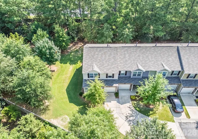 Homes for sale in Charlotte, NC | 13505 Browhill Ln, Charlotte, NC 28278 | MLS# 4399701