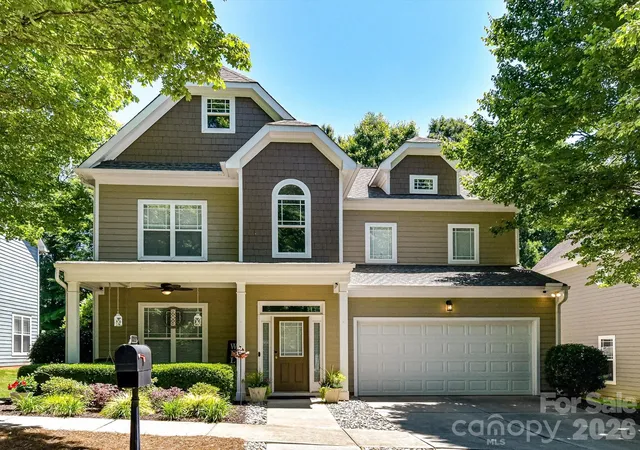 1st image of 18814 Coachmans Tr, Cornelius, NC 28031 | MLS# 4399708