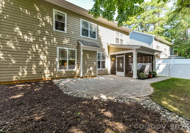 36th image of 18814 Coachmans Tr, Cornelius, NC 28031 | MLS# 4399708