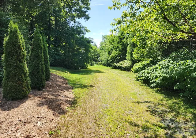 1st image of 00 Chestnut Dr, Blowing Rock, NC 28605 | MLS# 4399710