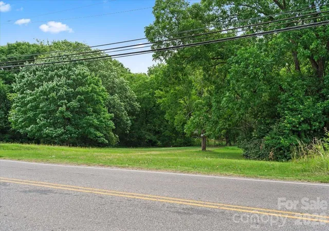 Homes for sale in Monroe, NC | 1706 Concord Ave, Monroe, NC 28110 | MLS# 4399730