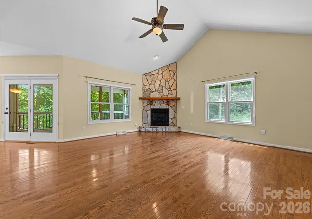 Homes for sale in Waynesville, NC | 435 Stepping Stone Ln, Waynesville, NC 28786 | MLS# 4399751