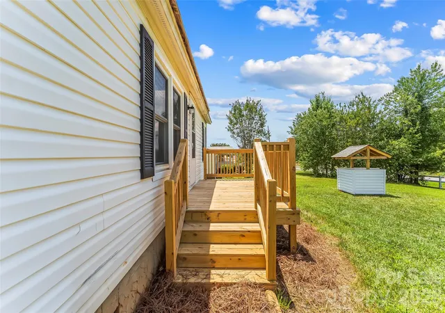 3rd image of 7439 Us 64 Hwy, Morganton, NC 28655 | MLS# 4399772