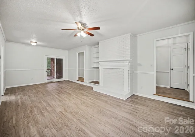 Homes for sale in Lincolnton, NC | 304 Julia Dr, Lincolnton, NC 28092 | MLS# 4399775
