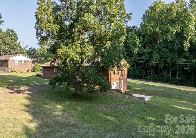 Homes for sale in Albemarle, NC | 2209 Woodhurst Ln, Albemarle, NC 28001 | MLS# 4399796