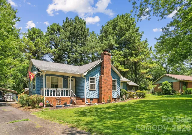3rd image of 10219 Mountain Apple Dr, Mint Hill, NC 28227 | MLS# 4399797