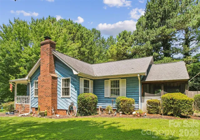 4th image of 10219 Mountain Apple Dr, Mint Hill, NC 28227 | MLS# 4399797