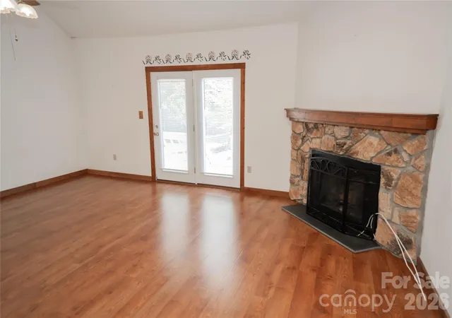 Photo 2 of Townhouse for sale at 100 Willow Run Dr #17, Gastonia, NC 28056 | MLS# 4399800 | Listing updated on 2026-08-29
