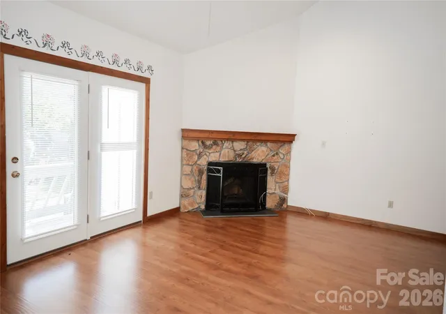Photo 3 of Townhouse for sale at 100 Willow Run Dr #17, Gastonia, NC 28056 | MLS# 4399800 | Listing updated on 2026-08-29