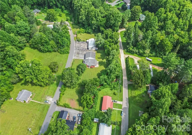 Photo 28 of Single family home for sale at 194 Virginia Dr, Marion, NC 28752 | MLS# 4399819 | Listing updated on 2026-07-09