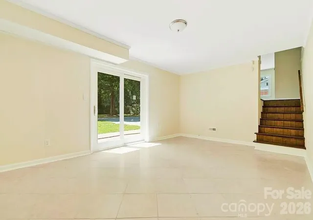 Photo 7 of Single family home for sale at 6315 Spring Garden Ln, Charlotte, NC 28213 | MLS# 4399820 | Listing updated on 2026-07-07