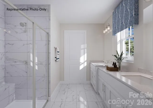 5th image of 2043 Fernway Dr, Charlotte, NC 28216 | MLS# 4399828